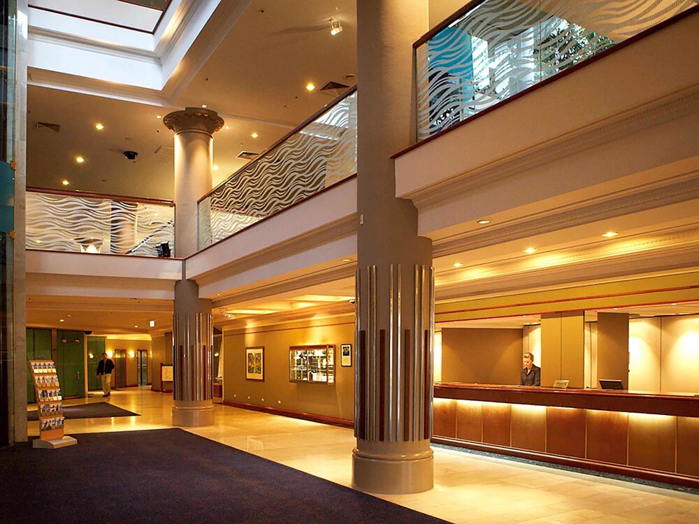 Novotel Sydney Brighton Beach