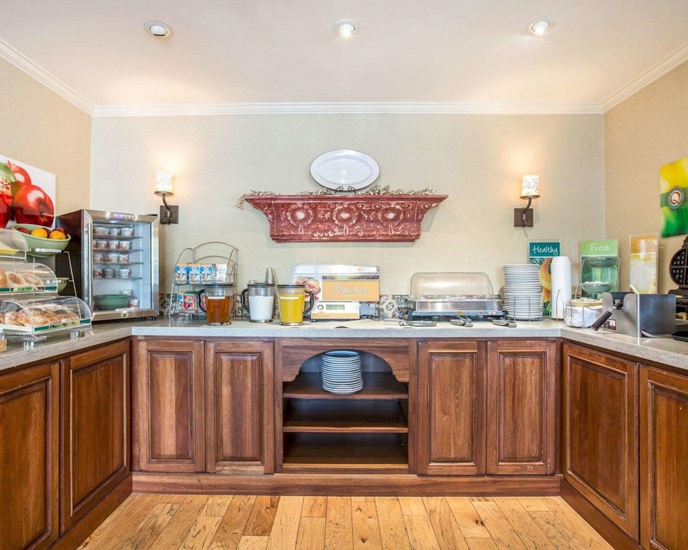 Breakfast area, Quality Inn Buellton - Solvang