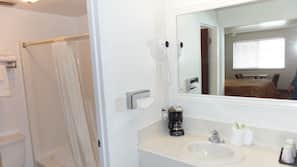Desk, iron/ironing board, rollaway beds, free WiFi