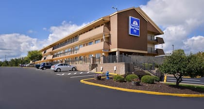 Americas Best Value Inn Pittsburgh Airport