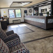 Bend Hotels With Jacuzzis Hot Tubs In Room Hotwire