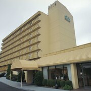 La Quinta Inn Suites In Greenwich Save More With Cheaptickets