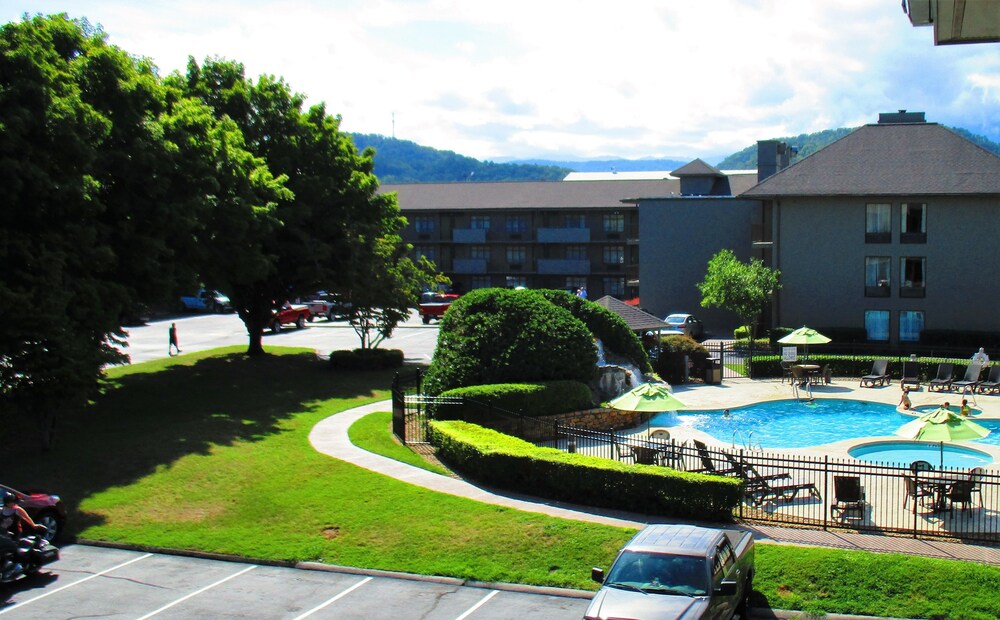 Best Western Plaza Inn (Pigeon USA) Expedia