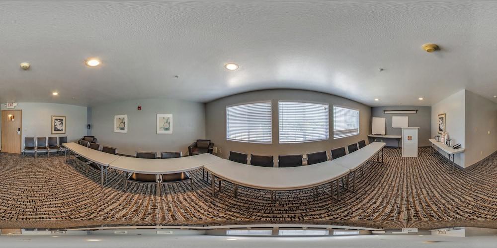 Motel 6-Arcata, CA - Humboldt University from $38 | hotelplex.com