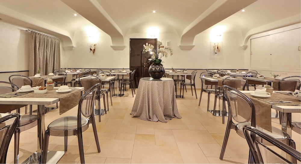 Breakfast area, Best Western Plus Hotel Genova