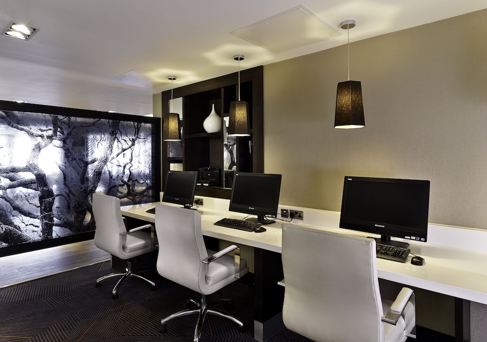 DoubleTree by Hilton London - Ealing Hotel