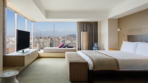 Premium bedding, minibar, in-room safe, desk
