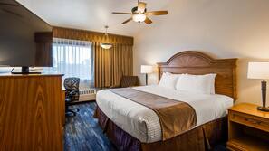 Pillowtop beds, desk, iron/ironing board, free WiFi