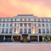 Hotels Closest To Eppley Field Airport Oma Expedia Magnolia Hotel Omaha