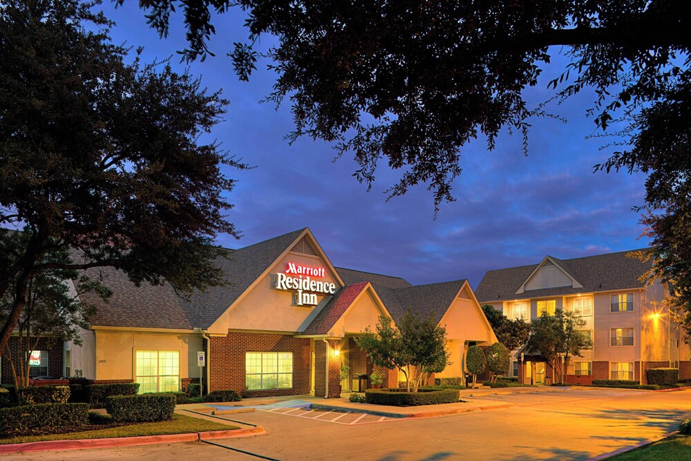 Residence Inn by Marriott Arlington