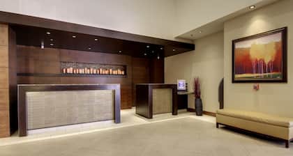 Marriott Riverside at the Convention Center