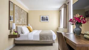 Premium bedding, in-room safe, desk, laptop workspace