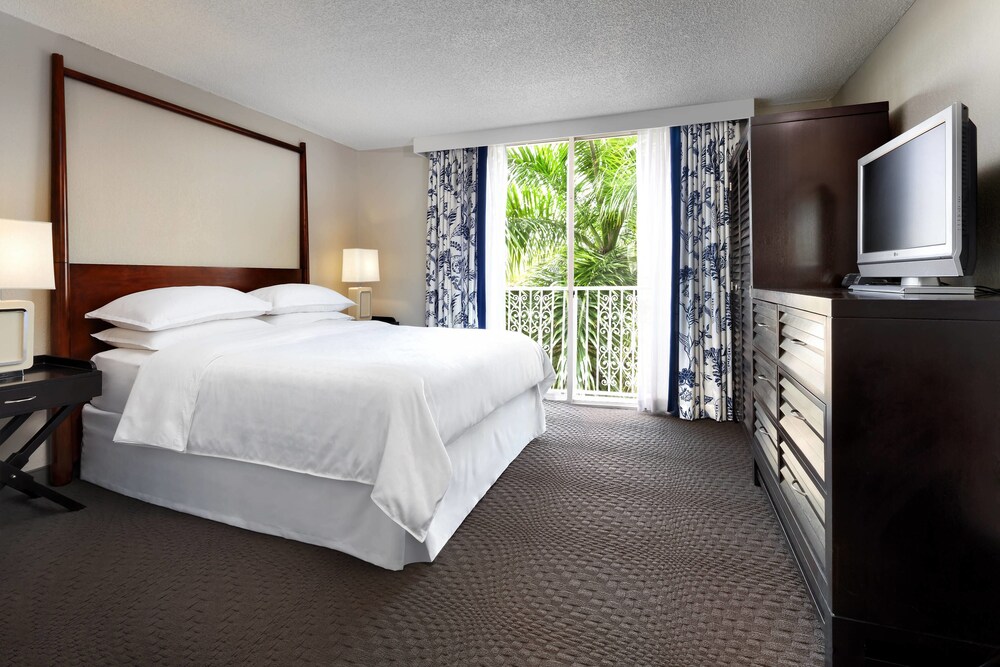 Sheraton Suites Fort Lauderdale at Cypress Creek