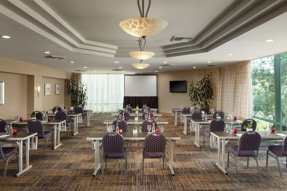 Meeting facility, DoubleTree by Hilton San Diego - Hotel Circle