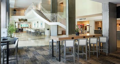 DoubleTree by Hilton San Diego - Hotel Circle