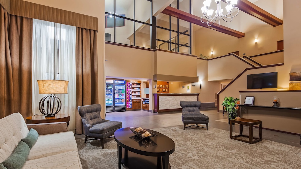 Best Western West Towne Suites