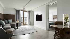 Ropa de cama de alta calidad, colchones con acolchado adicional, minibar