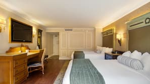 In-room safe, desk, iron/ironing board, free WiFi