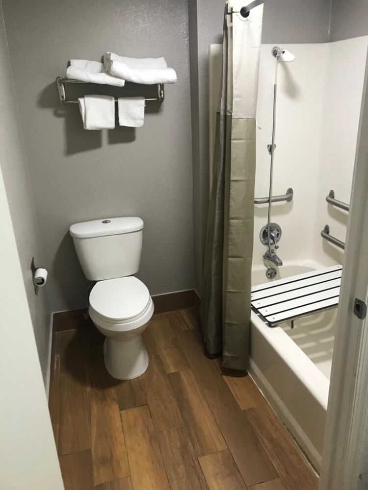 Motel 6 Troutville, VA in Troutville Best Rates & Deals on Orbitz