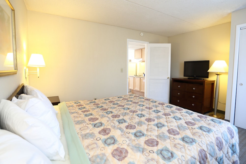 Days Inn & Suites by Wyndham Wildwood