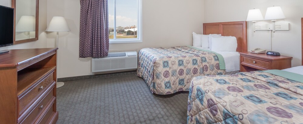 Days Inn & Suites by Wyndham Wildwood