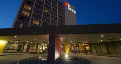 Hotel Preston