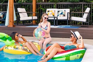 Seasonal outdoor pool
