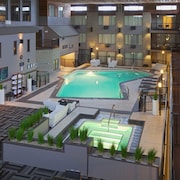 Top 10 Kelowna Hotels Hotel Deals C 62 Sandman Hotel Suites Kelowna