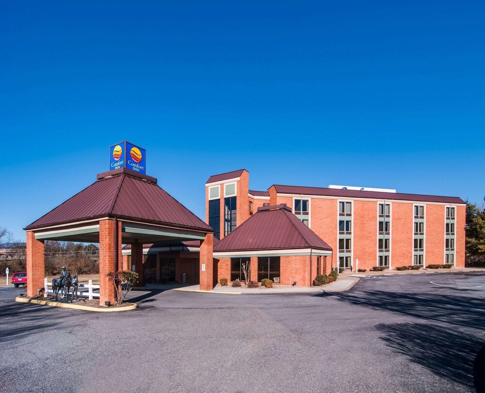Comfort Inn Virginia Horse Center In Lexington Cheap Hotel Deals