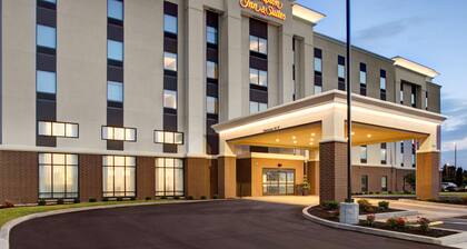 Hampton Inn & Suites Syracuse North Airport Area