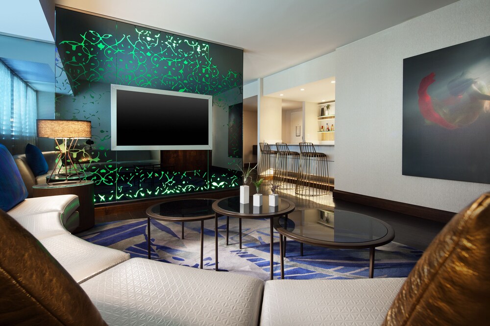 W Los Angeles West Beverly Hills 2018 Room Prices 319 Deals Guestroom Miscellaneous Restaurant Hotel