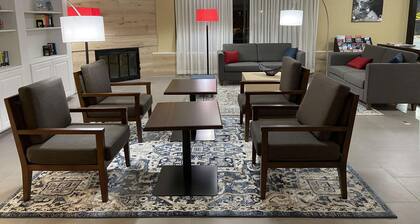 Country Inn & Suites by Radisson, Lincoln Airport, NE