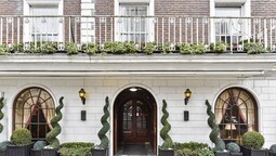 Park Lane Mews Hotel