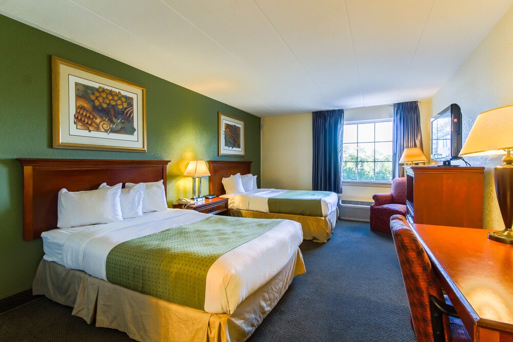 Quality Inn Suites Conference Center In Exton Hotel Rates