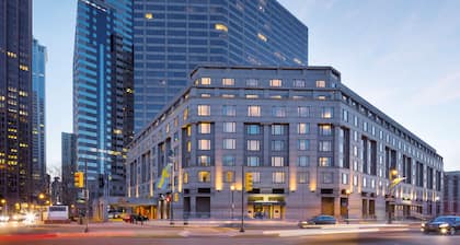 The Logan Philadelphia, Curio Collection by Hilton