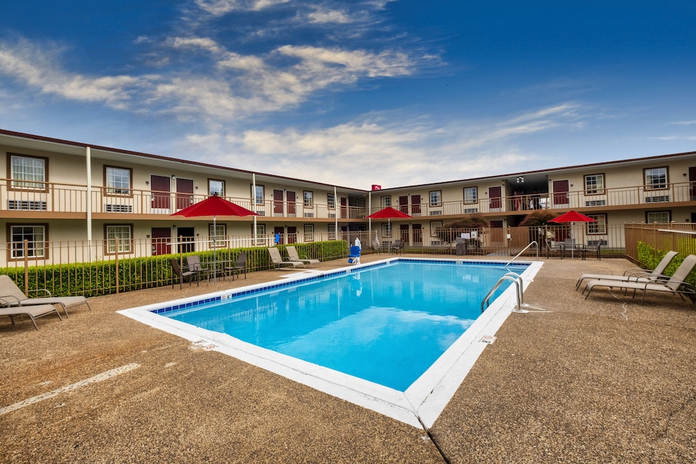 Red Roof Inn Knoxville North - Merchants Drive