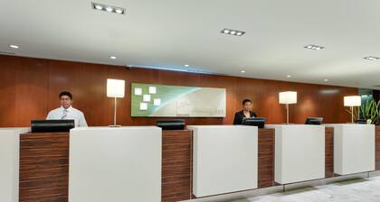 Holiday Inn Toronto Downtown Centre, an IHG Hotel
