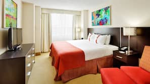 Premium bedding, in-room safe, desk, iron/ironing board