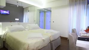 Ropa de cama hipoalergénica y minibar (con algunos artículos gratuitos)