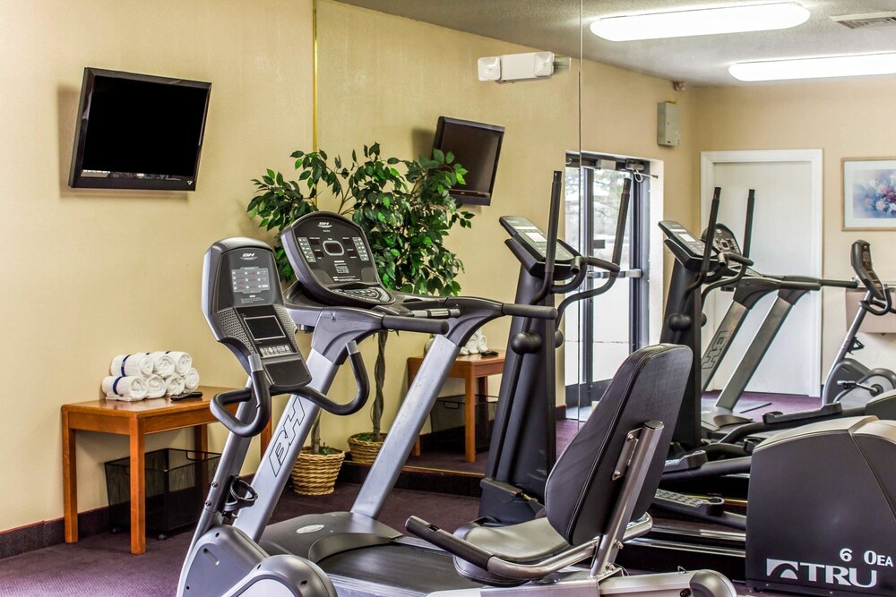 Fitness facility, Quality Inn Kinston Hwy 70