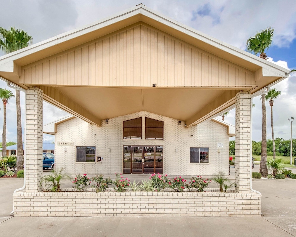 Econo Lodge - Falfurrias in Falfurrias, United States