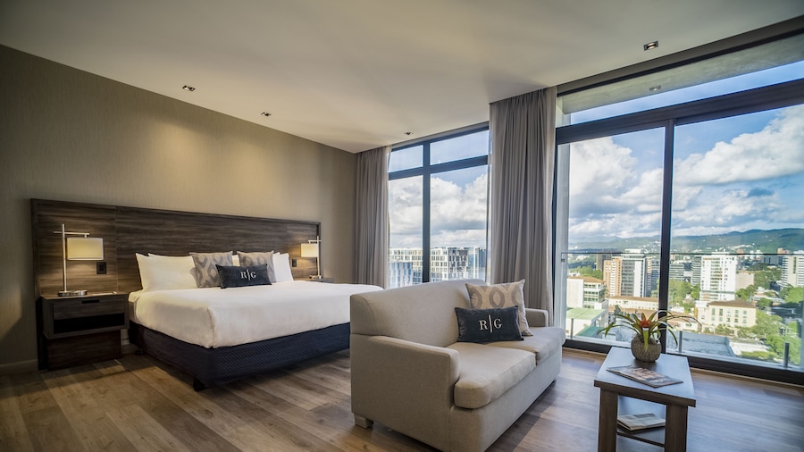 Radisson Hotel And Suites Guatemala City