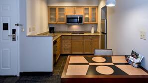 Desk, iron/ironing board, cots/infant beds, free WiFi