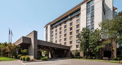 Embassy Suites by Hilton Nashville Airport