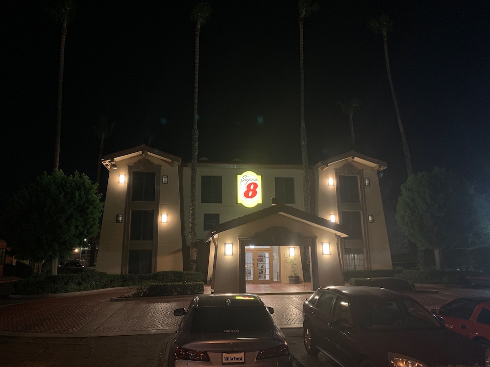 Super 8 by Wyndham San Bernardino