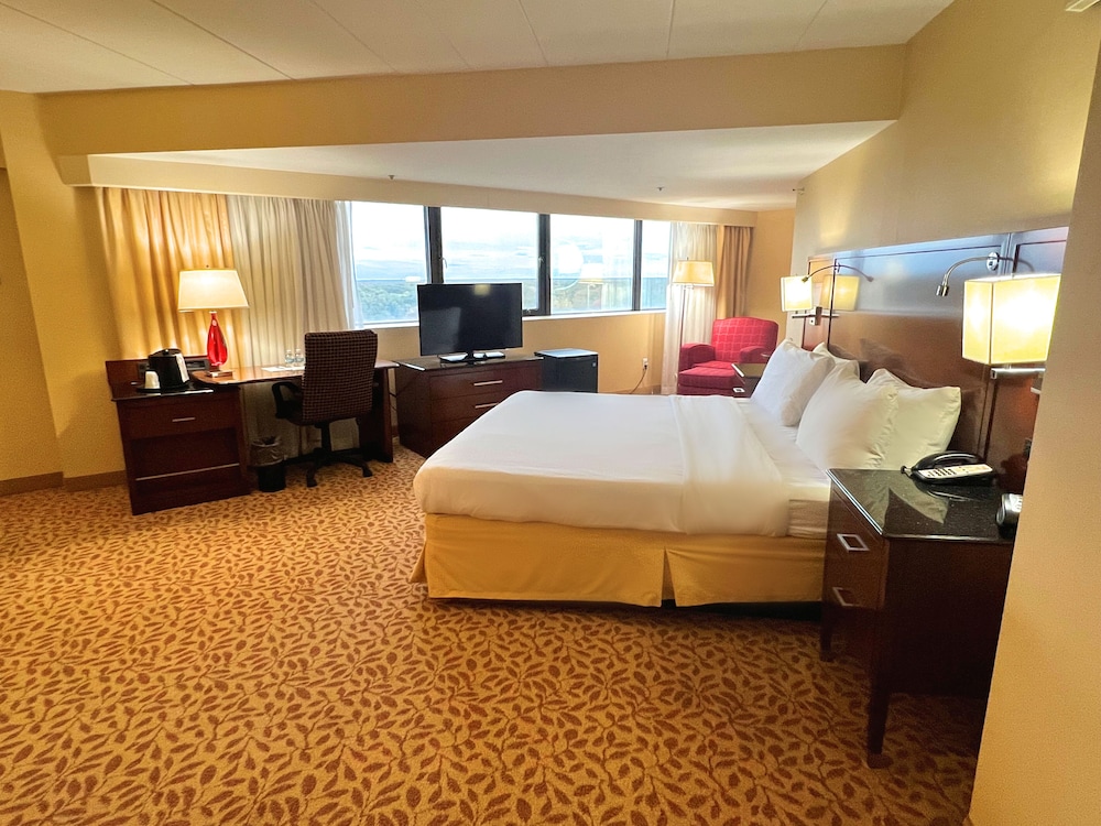 Room Deals for Jake's 58 Casino Hotel Adult Only, Islandia starting at 189 Hotwire