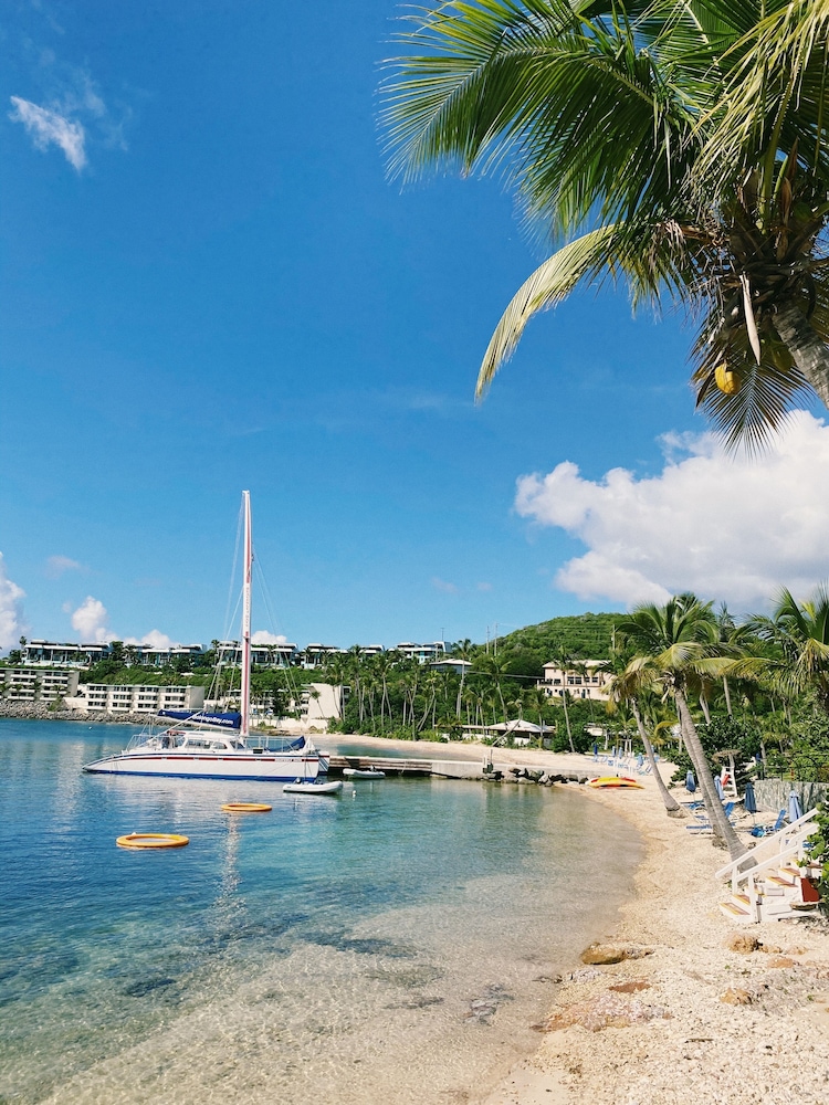 Bolongo Bay Beach Resort, St. Thomas: Room Prices & Reviews | Travelocity