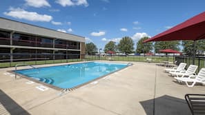 Seasonal outdoor pool