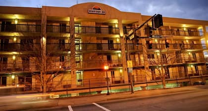 Downtown Inn and Suites
