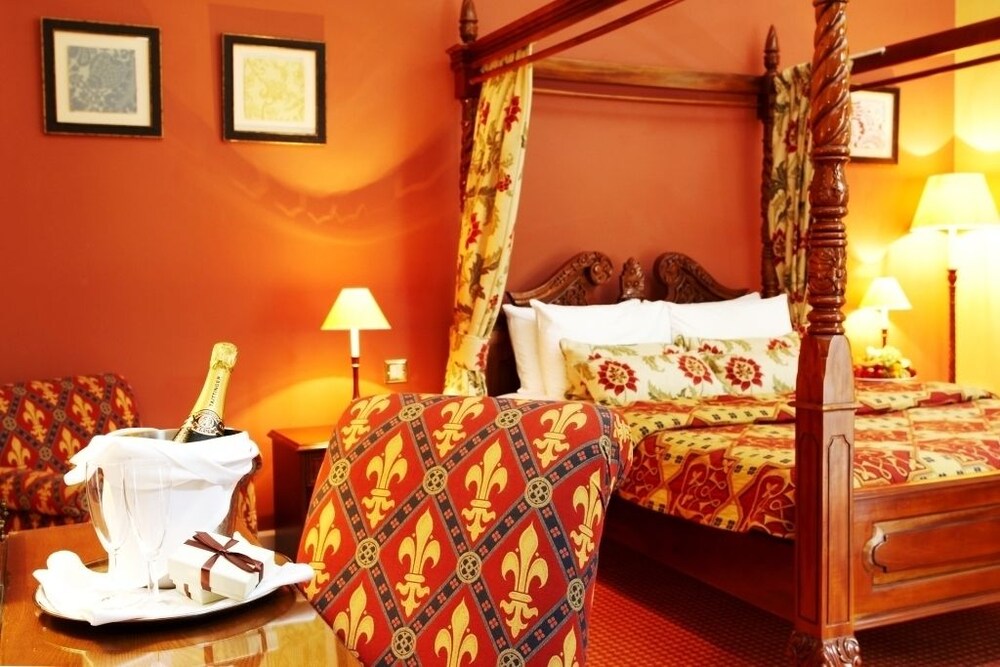 Brownsover Hall Hotel